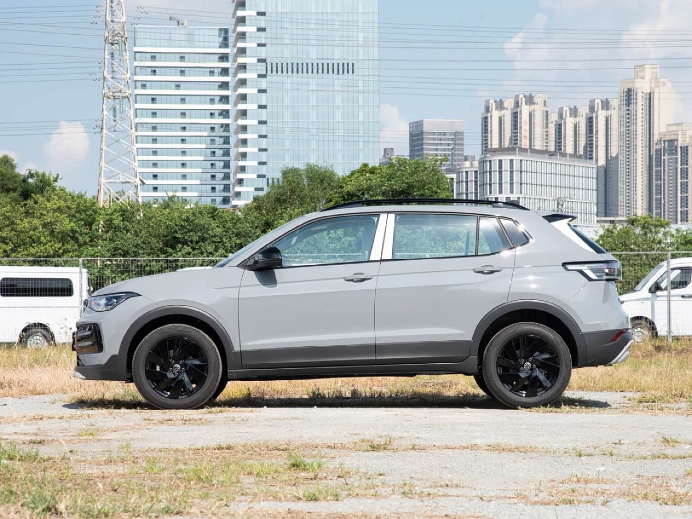 Volkswagen Tharu XR — привоз под ключ в Уфу